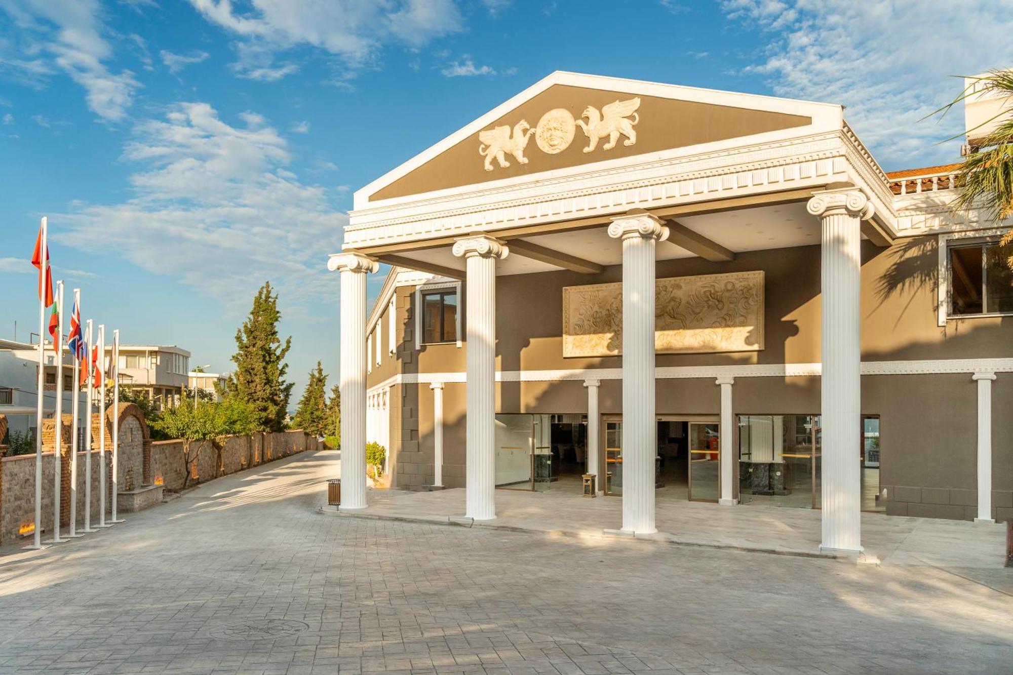 Lucas Didim Resort Yenihisar Bagian luar foto
